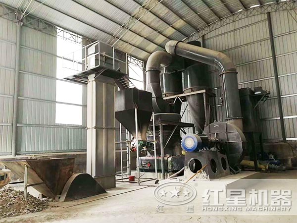整套的煤炭磨粉生产线结构非常紧凑、占地面积小