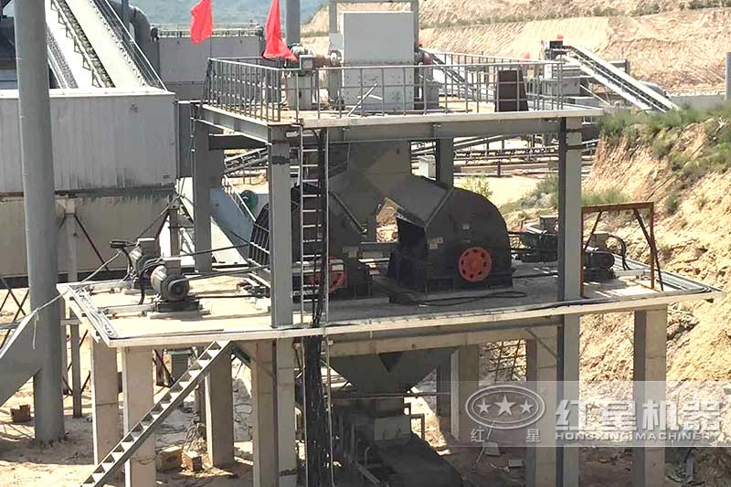 重锤式破碎机应用于大型矿山破碎生产现场实景